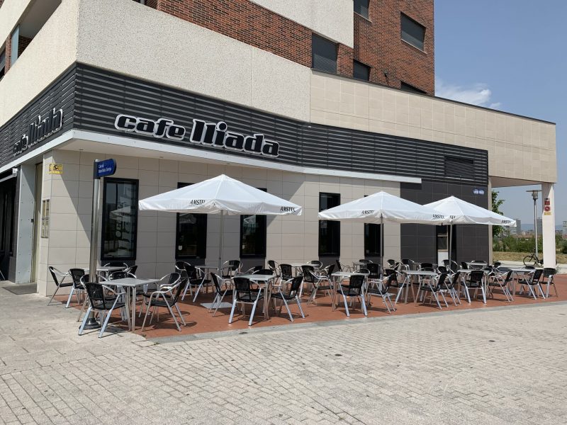 cafeteria-iliada-terraza