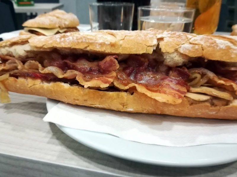 comer-en-salburua-bocadillo