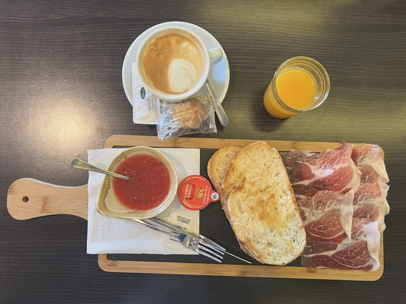 desayunos-salburua-tosta- iberica